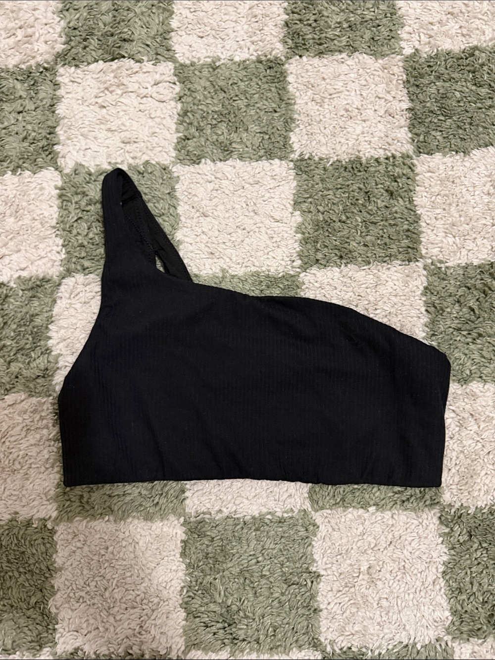 Lululemon ribbed asymmetrical sports bra